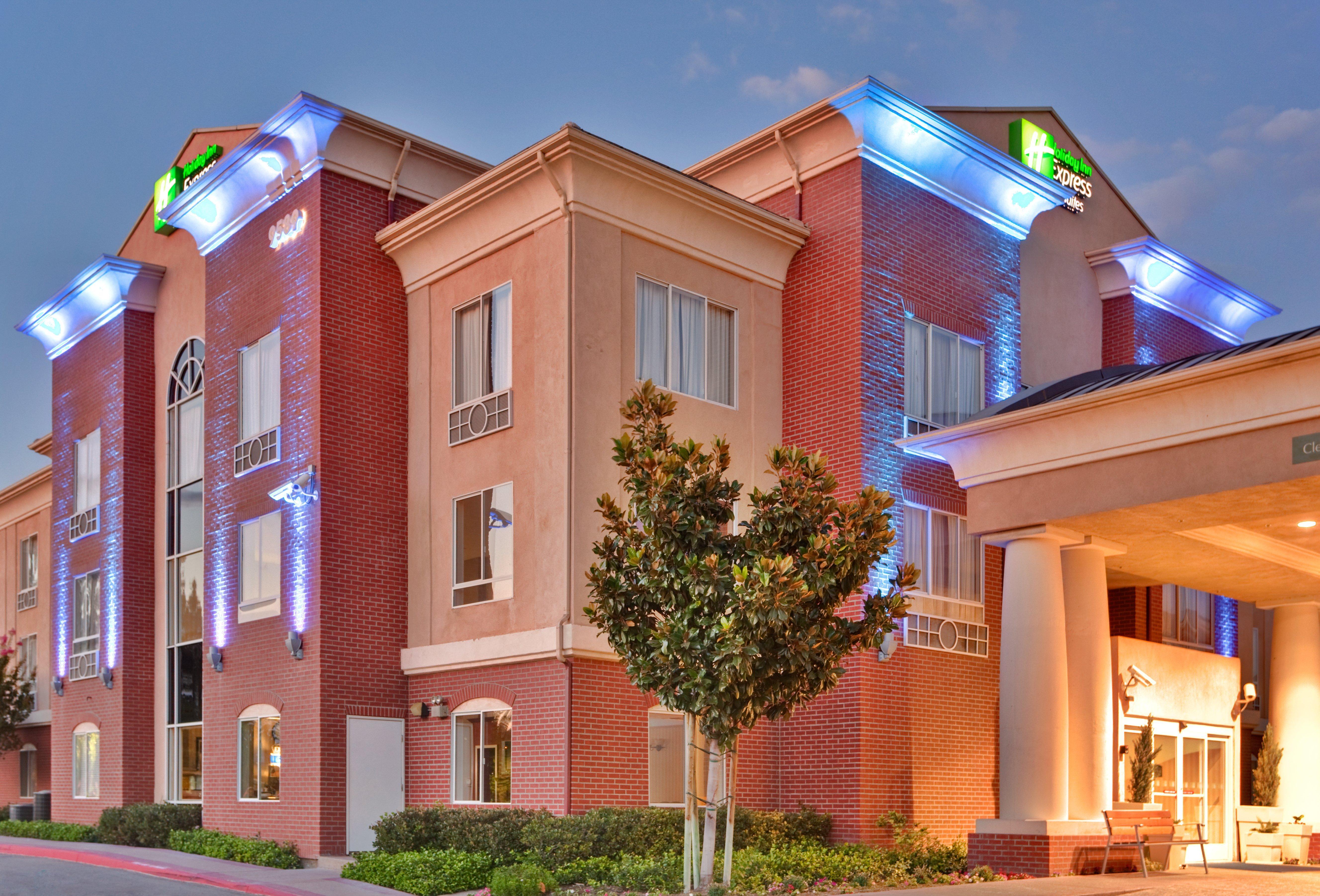 Holiday Inn Express Hotel & Suites Ontario Airport-Mills Mall By Ihg Rancho Cucamonga Buitenkant foto